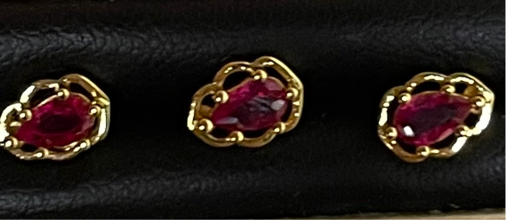 FUCHSIA NOSE RING