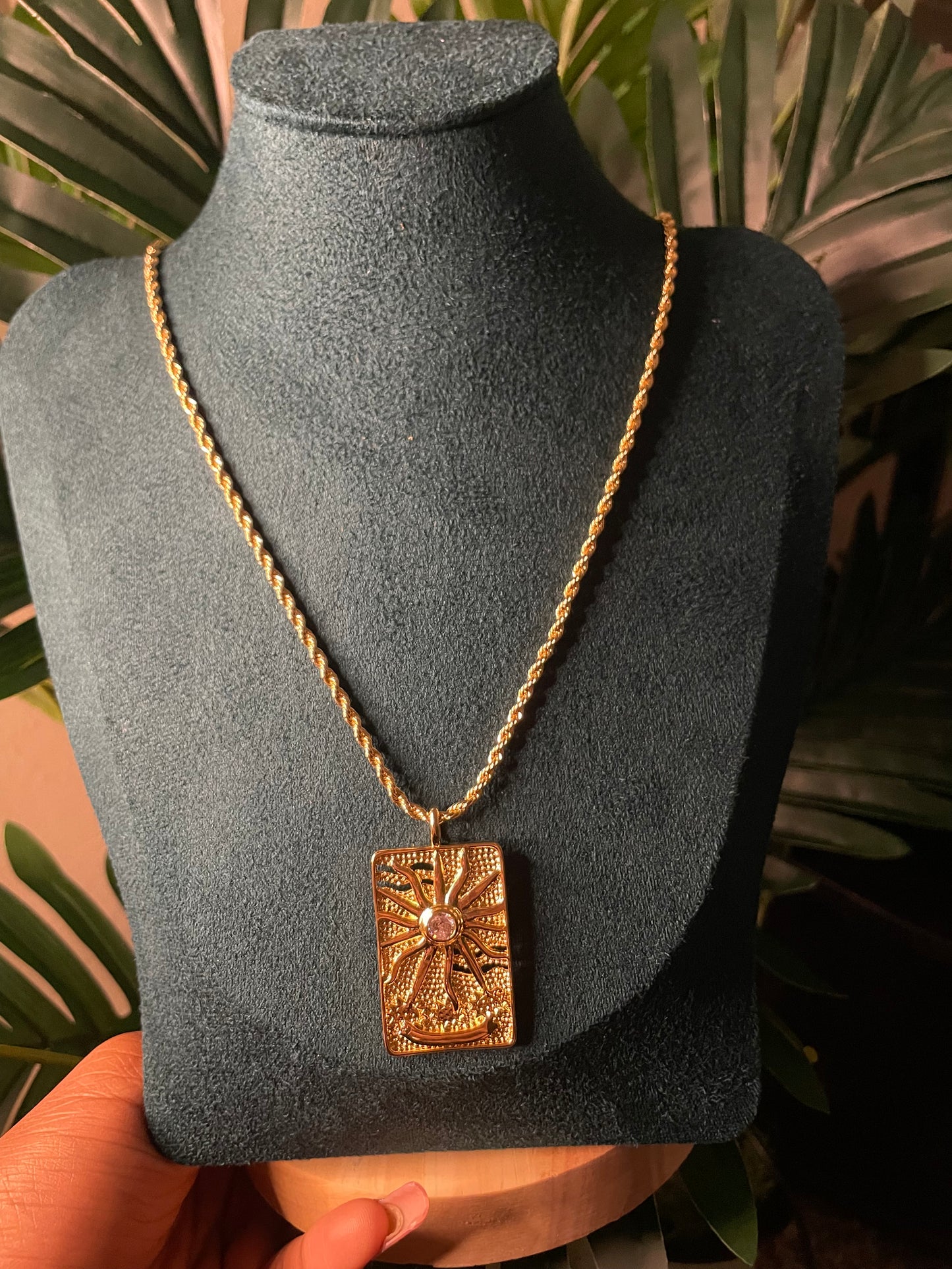 GOLDEN SUN