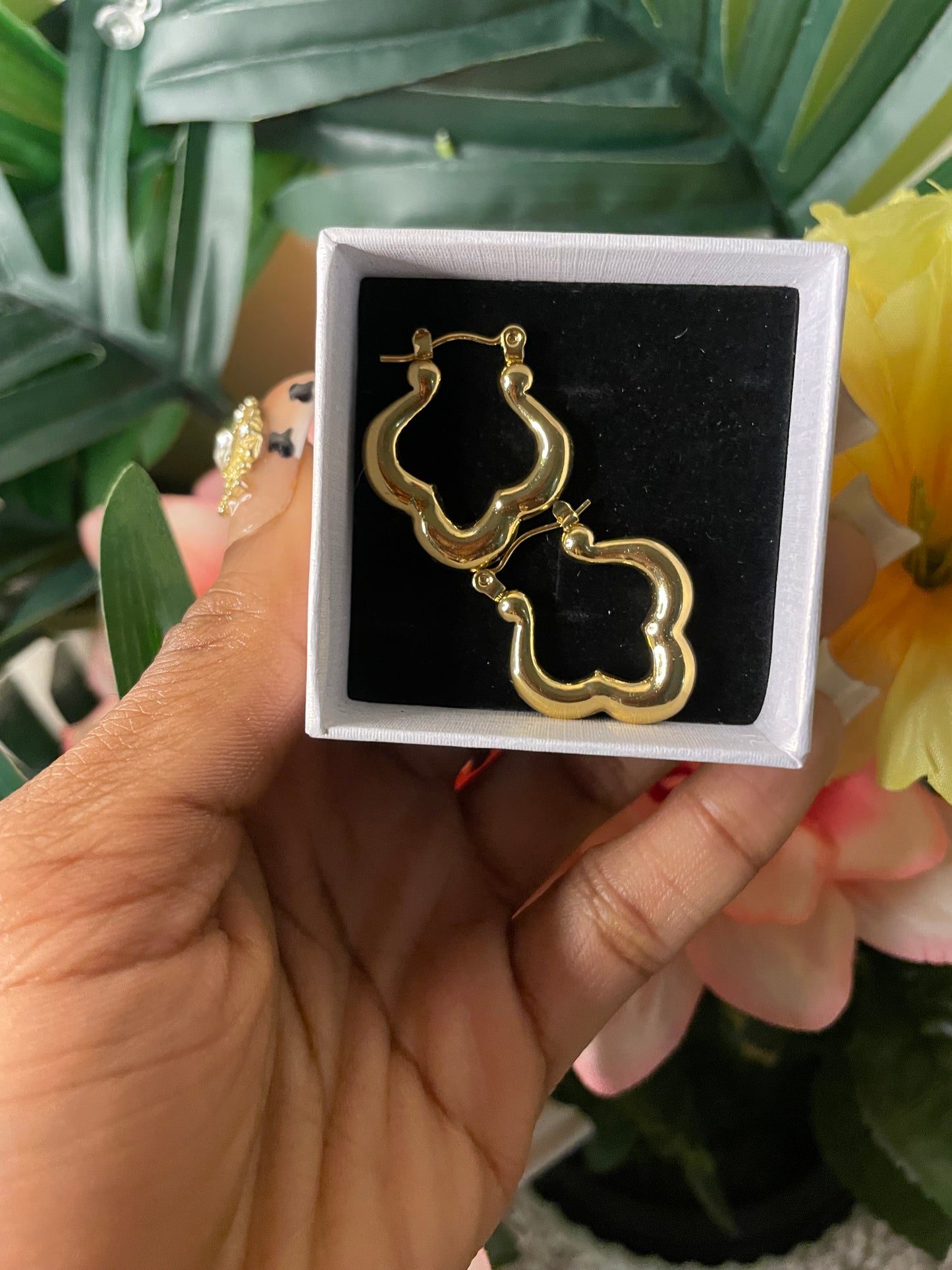 Cherish earrings