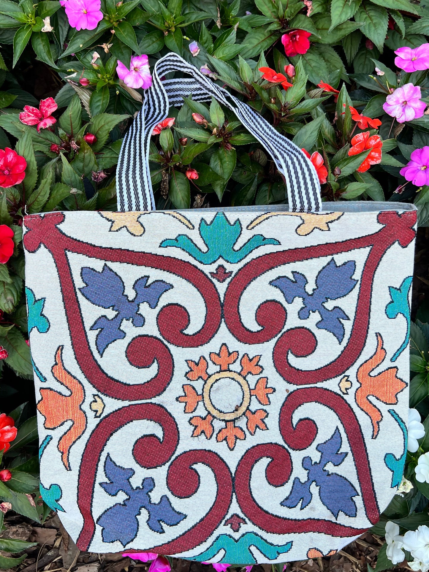 Peace Bloom Bag 🧚🏾‍♀️