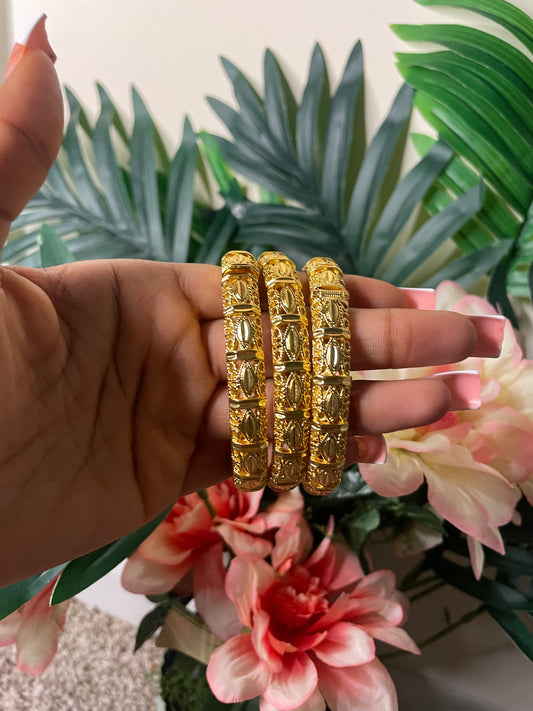 Isis bangle