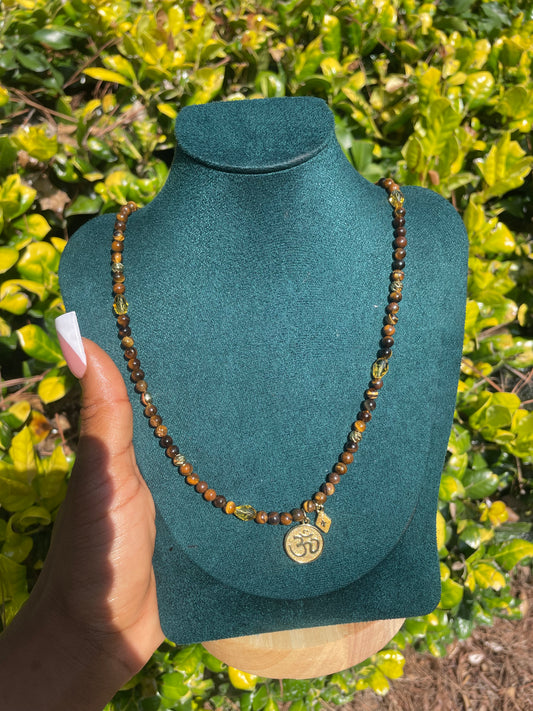 golden tiger beaded necklace ✨