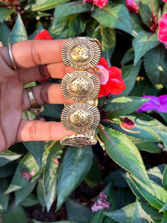 Halo bracelet