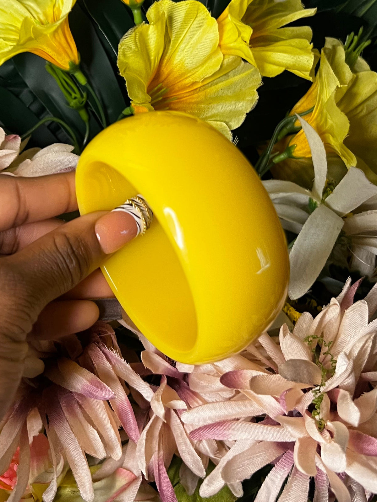 YELLOW BANGLE ✨🧚🏾‍♀️💗