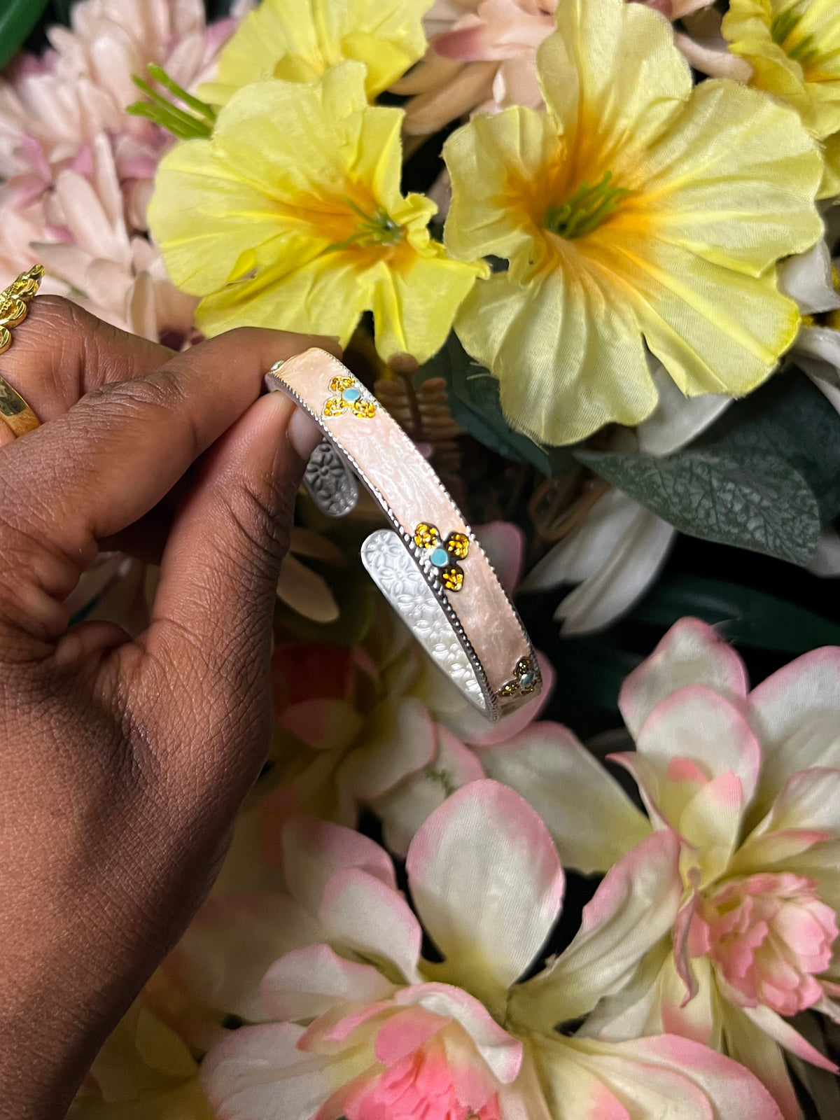Pink clover bangle 💗✨