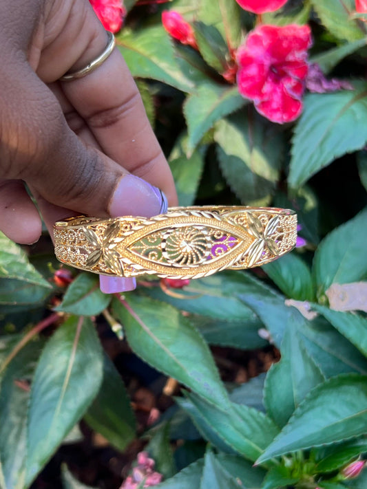 Empress Glow Bangle