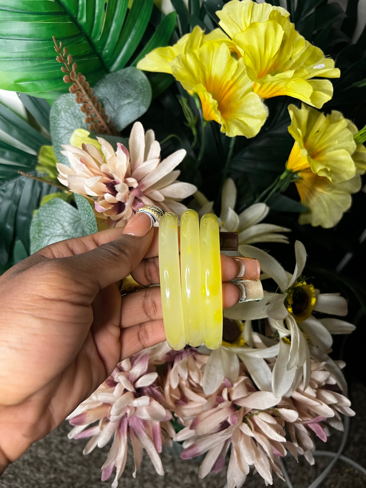 GLASS BANGLES ( CLICK FOR MORE ) 🧚🏾‍♀️✨👑