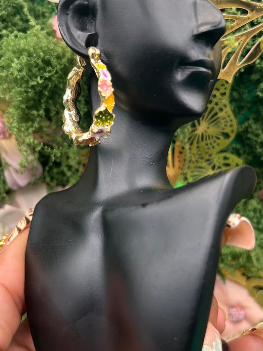 Flower bomb earrings