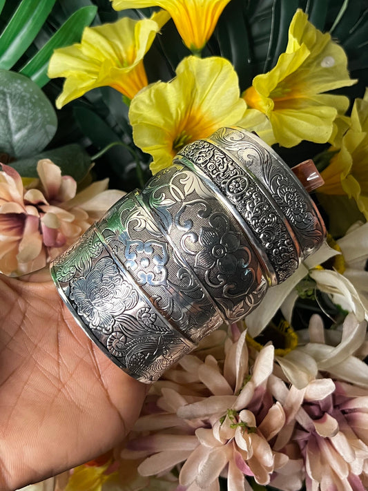 CHUNKY SILVER BOHO SET