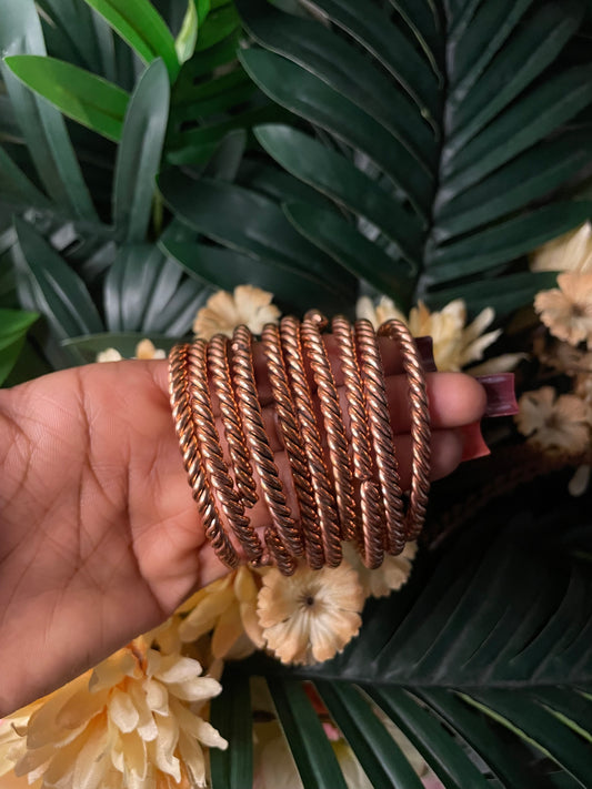 Red copper spiral bangles ✨